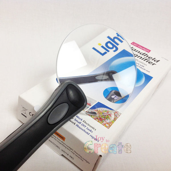 Shesto Light Craft Handheld Light Up Magnifier